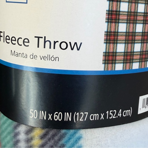 Kirklands Heavenly Plush Throw Bundle NWT - Picture 4 of 6